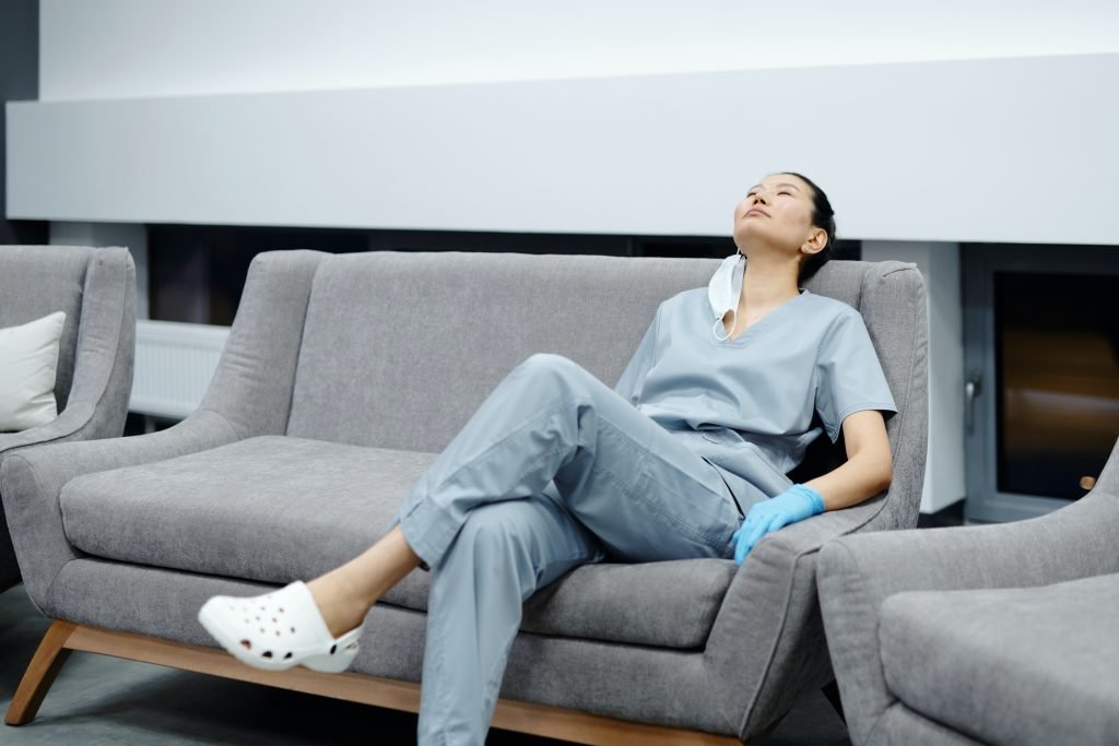 Nurse burnout – an increasing emotion breakdown in the global pandemic